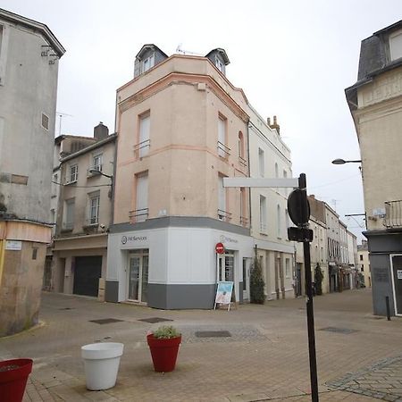 Studio Notre-Dame 3 Coeur De Ville Cholet Exterior foto